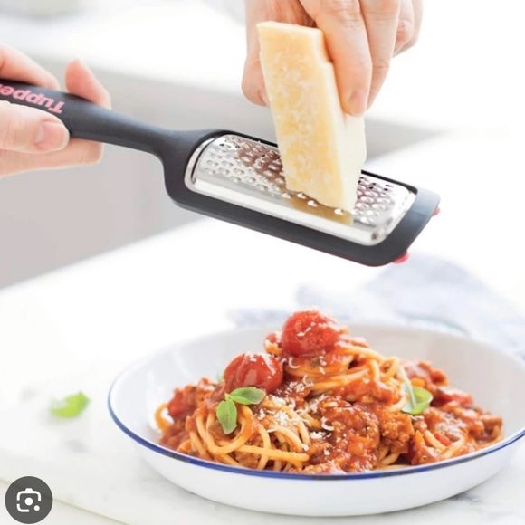 Tupperware Mini Grater  New - Picture 5 of 6